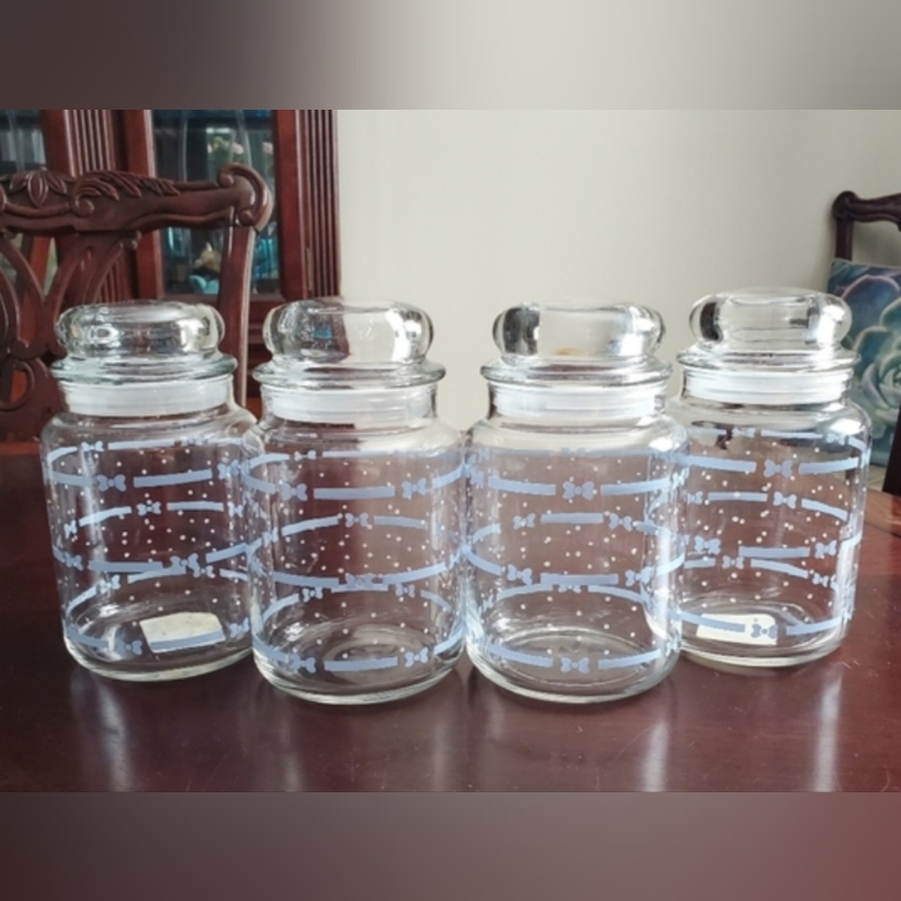 4 Vintage Anchor Hocking Jars, Blue Bows